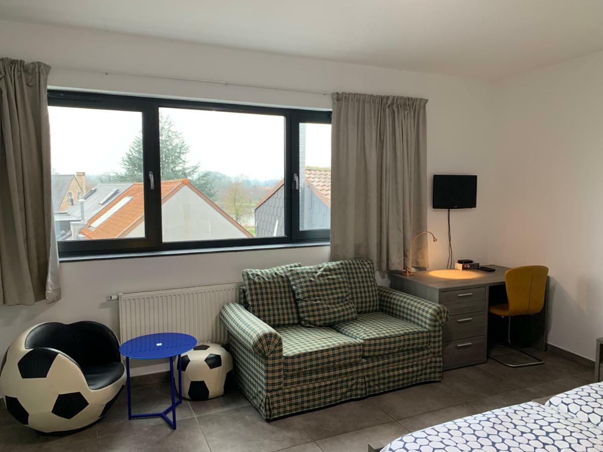 Residence La Floraison Anderlecht Ngoại thất bức ảnh